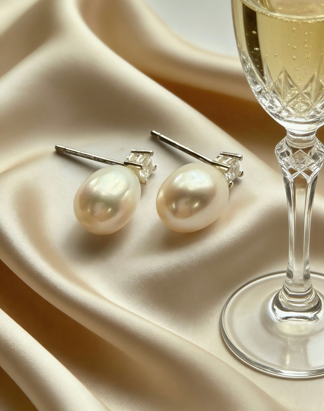 How Long Do Pearls Last? The Real Lifespan of Pearl Jewelry