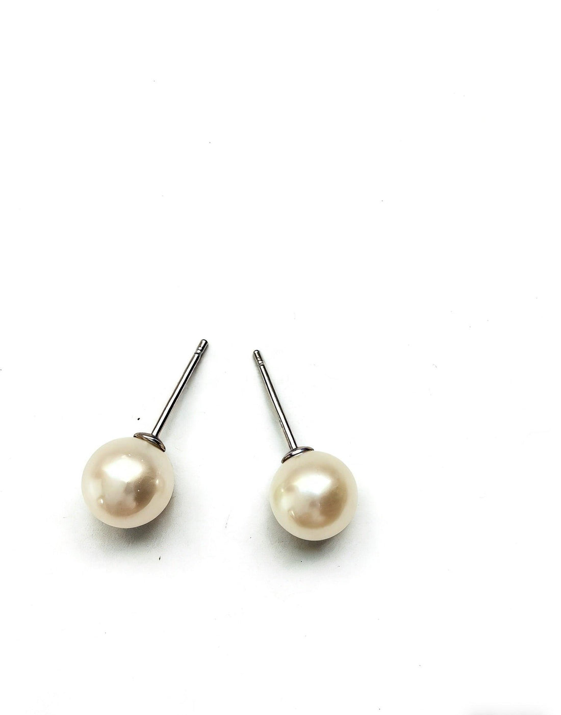 7mm South Sea Pearl Stud Earrings – Classic Round Pearl Studs