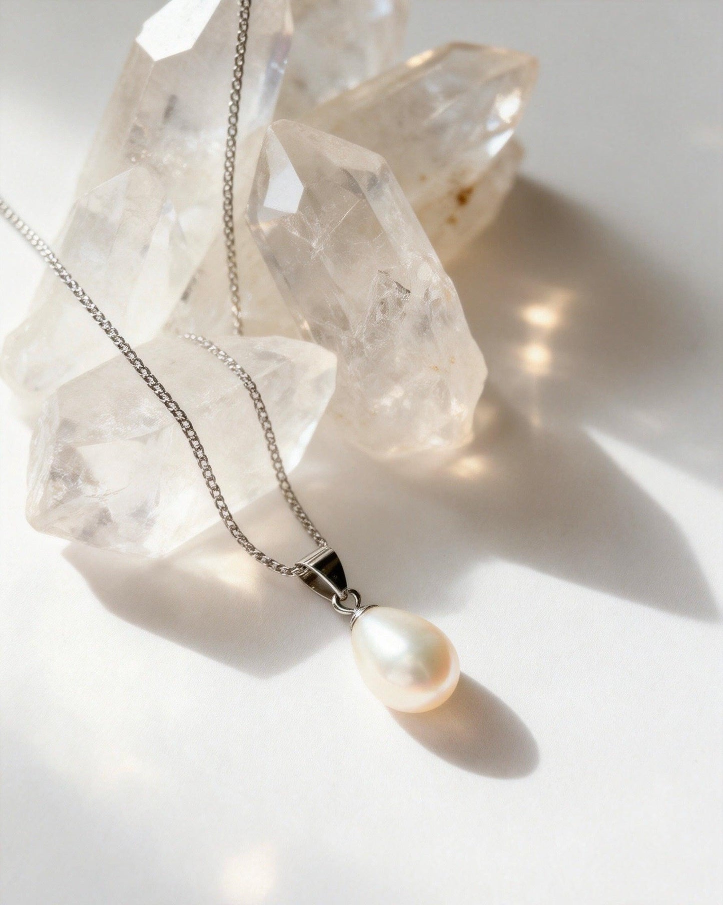 Luvymia baroque freshwater pearl pendant necklace with a cream-white pearl and 925 sterling silver chain.