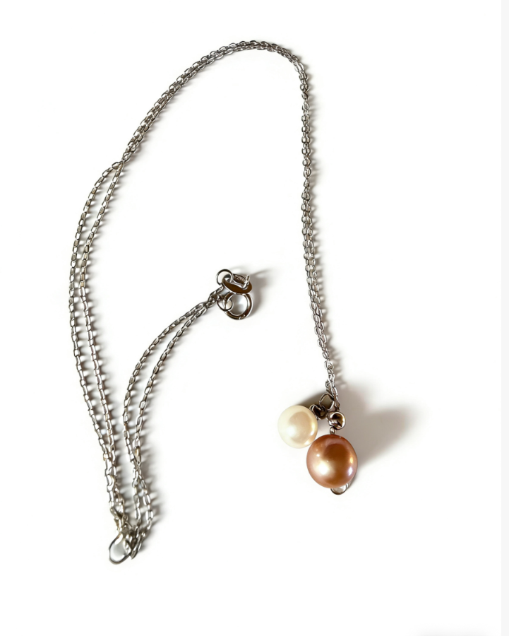 925 sterling silver necklace with a 6-7mm peach pink and 4-5mm white double freshwater pearl pendant.