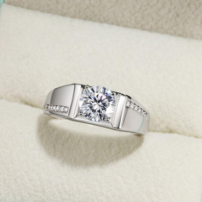 Men's S925 silver wedding ring with a 1ct round brilliant moissanite and pavé accent stones.