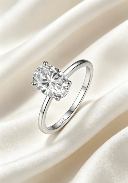 Oval Moissanite Solitaire Ring 7×10mm — D Color VVS1 · Four-Prong · S925 Silver | Luvymia