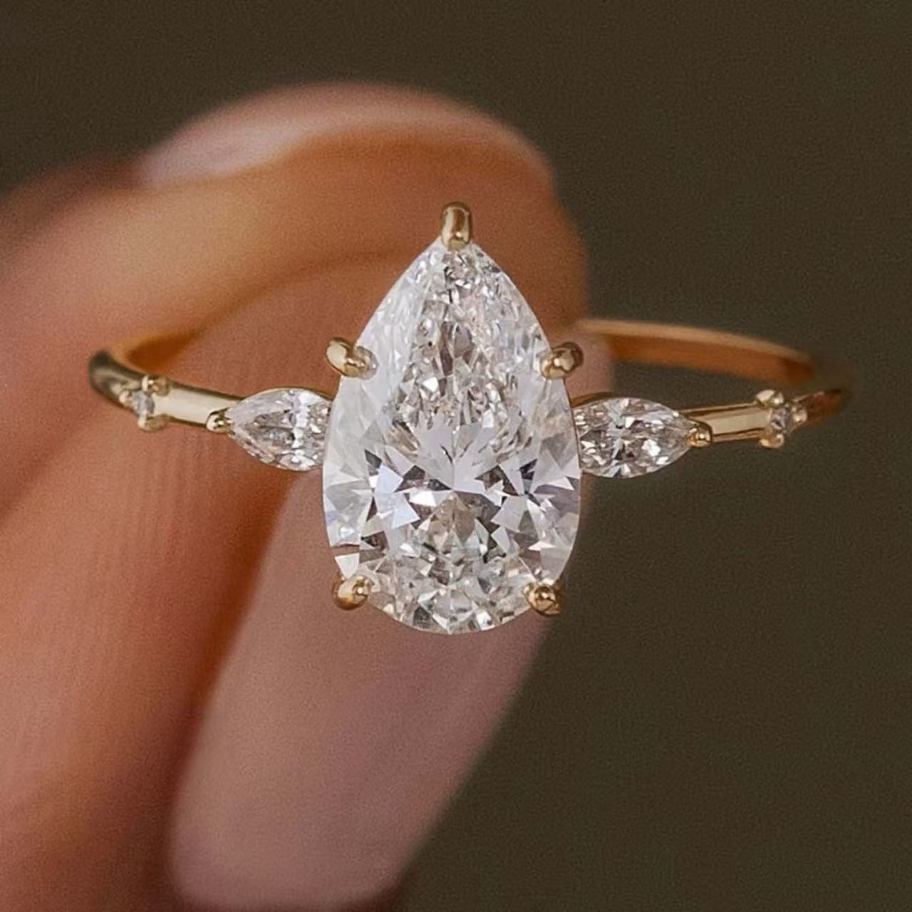 Pear Moissanite Engagement Ring · Scattered Petal Accents D Color VVS1 · Unique Bridal Ring S925 Silver | Luvymia
